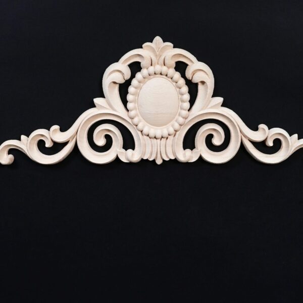 FRONTON DECORATIV DIN LEMN-MODEL REGAL 40 cm x h 14.5 cm
